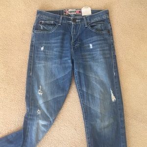 MEN’S Monarchy Premium Distresses Denim Jeans.